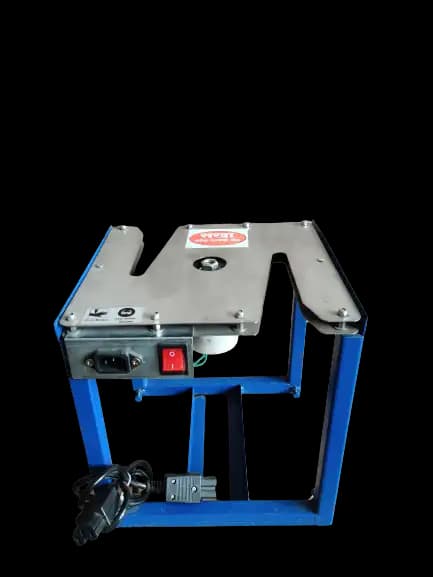 Sakha Agro Onion and Garlic Cutting Machine, Cutter for Onion & Garlic Root and Leaf, Runs On Spray Pump Or 12V Power Source