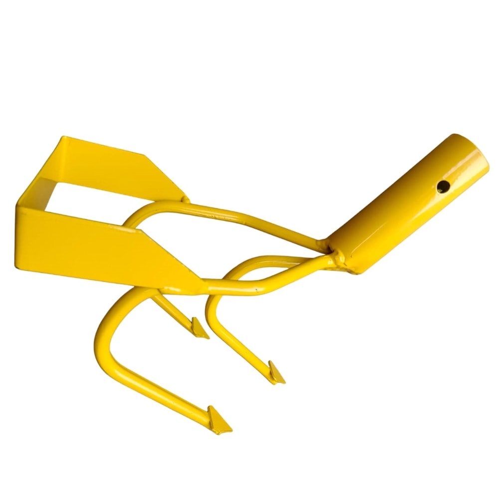 Bharat Agrotech 3 Teeth Culti Weeder, Manual, Durable Material, Effective For Soil And Weed Removal (Without Handle)