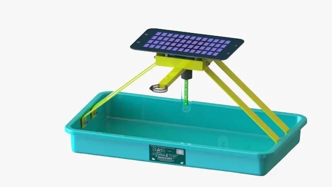 Aedaa Automatic UV Solar Light Trap, For Various Crops Targeting Flies And Insects - Image 1