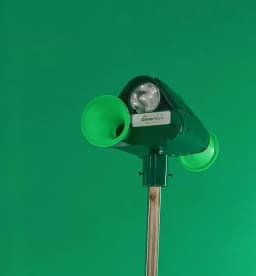 GreenVayu Advance Mr. Gogo Ultrasonic Farm Animal Repellent Device, 12V Solar Panel, 24000 mAh Lithium-ion Battery, 360 Degree Rotation 4