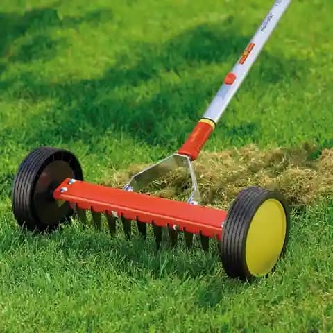 Wolf Garten Scarifying-Roller (UR-M3), Multi-Change Roller Moss Removal Scarifying Rake - Image 3