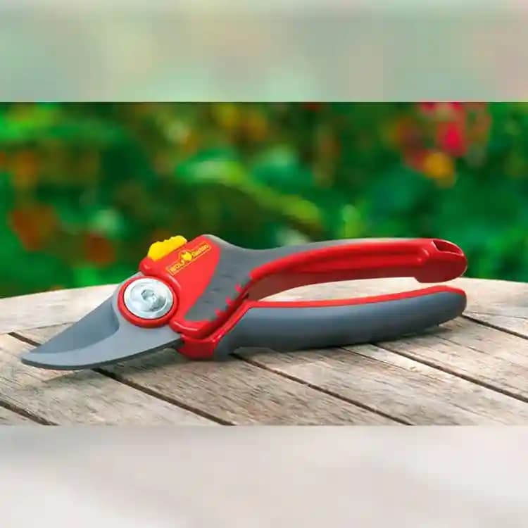 Wolf Garten Bypass Secateurs Premium Plus (RR4000), Used For Garden Cutting - Image 4