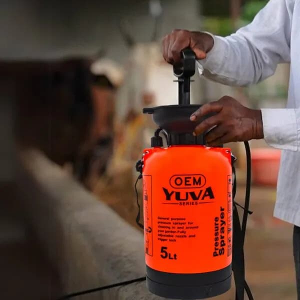 OEM Multipurpose 5L Capacity Garden Sprayer, Heavy-Duty Manual Pump For Spraying Pesticides, Herbicides, And Fertilizers - Image 5