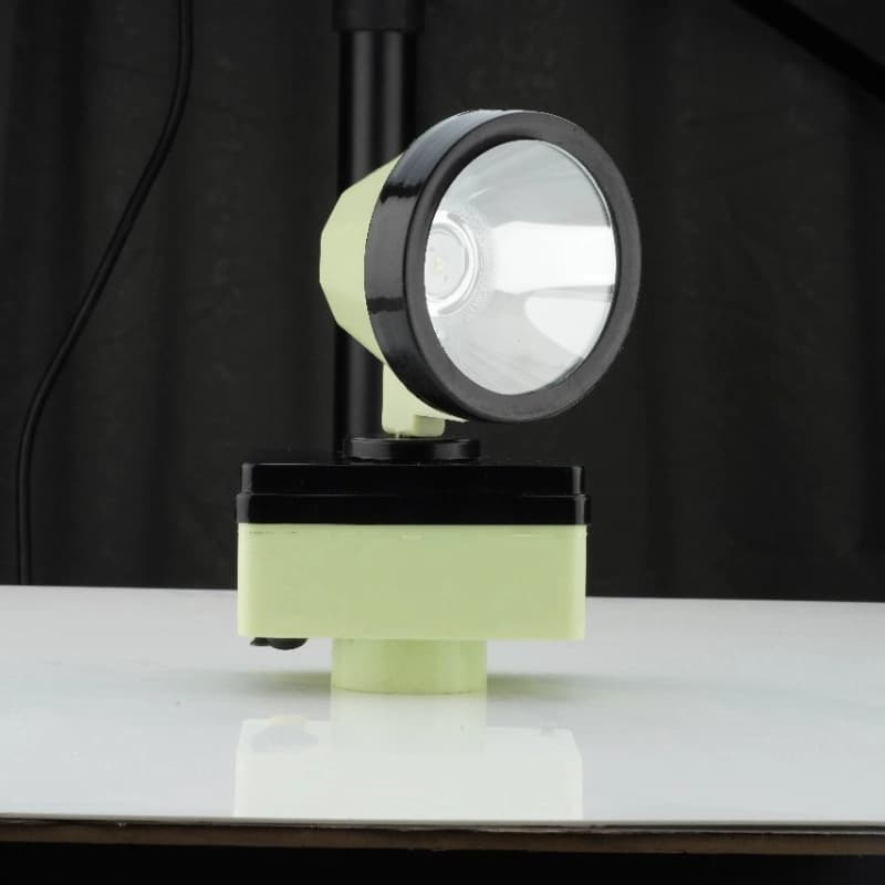 V-SAR Mini Radar 360 Rotating Light, LED And Rechargeable with Auto On-Off And 36 Hours Backup - Image 9