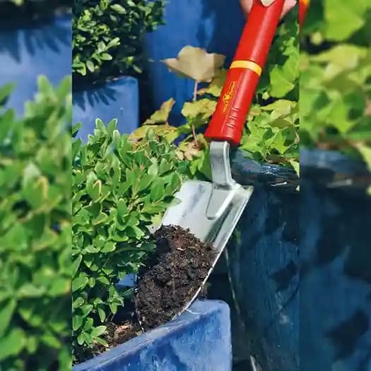 Wolf Garten Planting Trowel (LU-2P), Use For Planting And Transplanting For Home Garden And Farm - Image 4