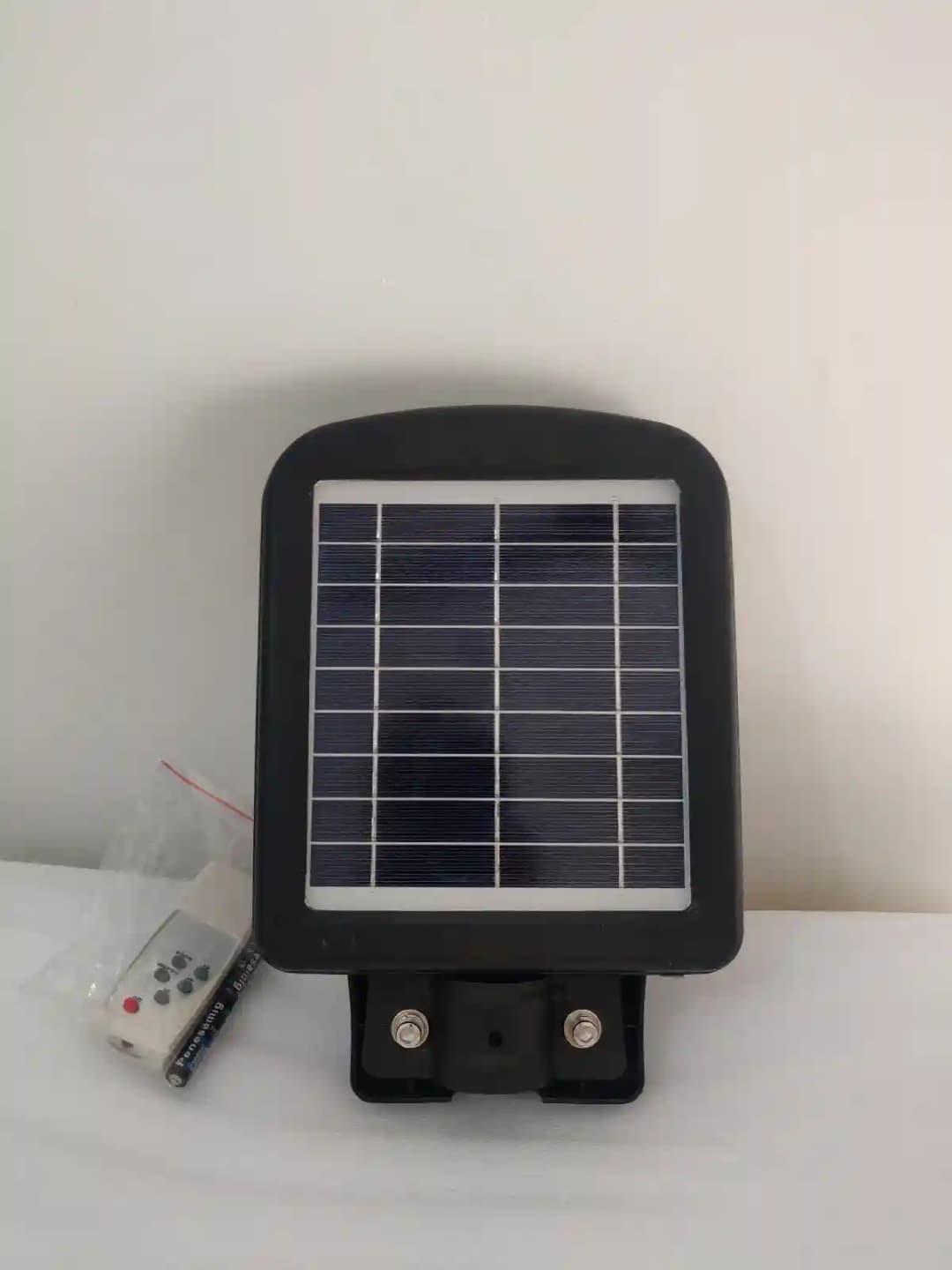 Solar All In One Pole Light With Remote ( Without Pole), No Wiring, Fix In Sunlight And Get Free Light - Image 2