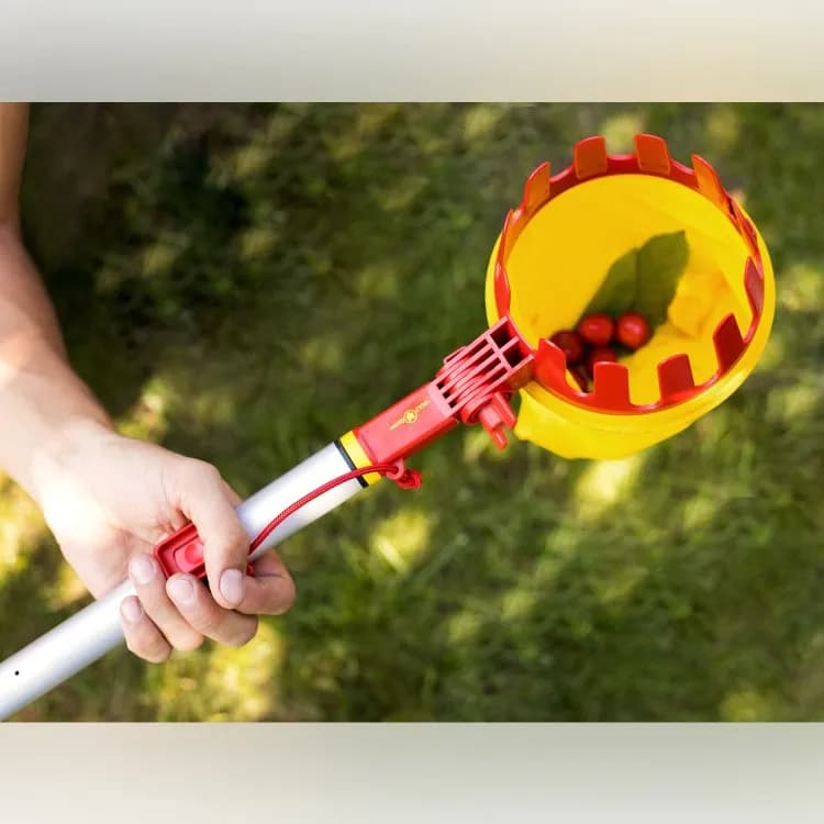 Wolf Garten Articulated Fruit Picker (RG-M), Without Handle, Used For Fruit Harvesting, Gentle Fruit Handling - Image 1