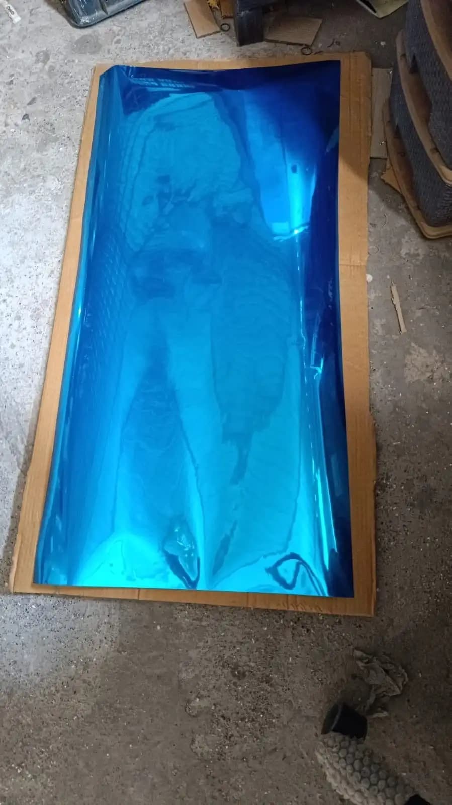 3D Mirror Wall Stickers, Decorative Self Adhesive Mirror Paper for Home (100 x 50 CM - 3 Pcs) - Image 7