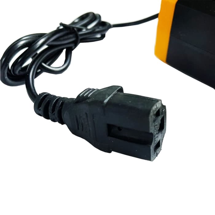 FarmEarth Masand 12V x 2.5A Battery Charger For Agricultural Spray Pump Batteries, Compatible 12 Volt - Fast Charging Adapter For Power Sprayers - Image 3