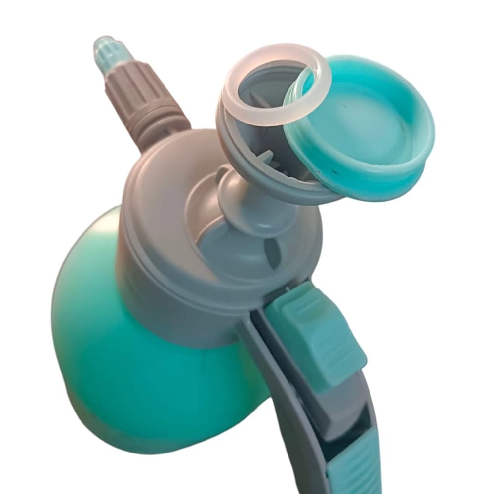Bharat Agrotech 2 Litre Pump Sprayer, High Pressure Garden Pump, Multipurpose For Gardening - Image 6