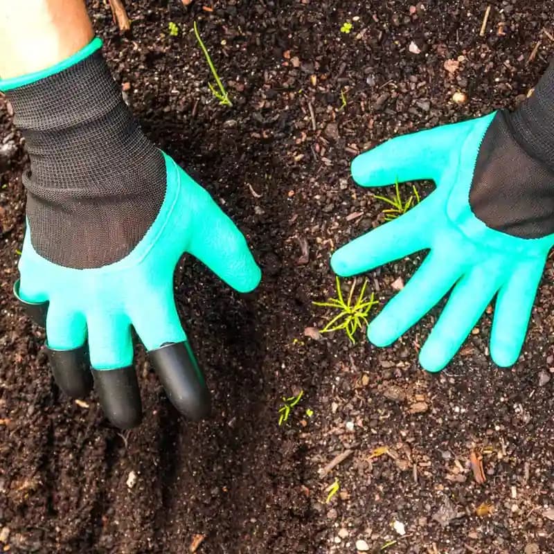 Garden Gloves With Claws, Made From High Density Rubber, Digging & Planting For Agriculture (Mix Color) - Image 3