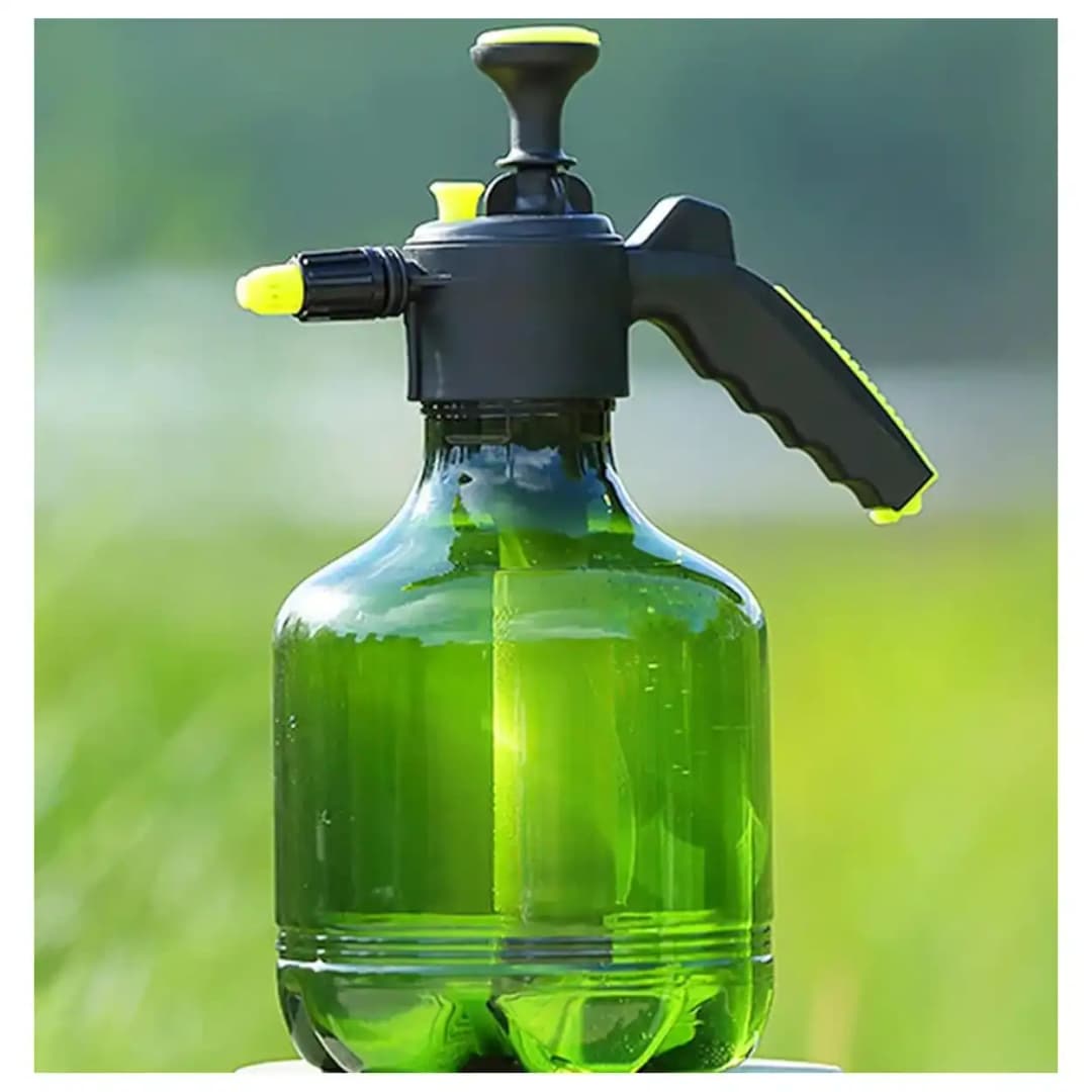 CropKraft Garden Sprayer 3 Liter Capacity, Ideal For Watering Plants, Cleaning Cars, Etc., Adjustable Trigger Spray For Precise Control - Image 4