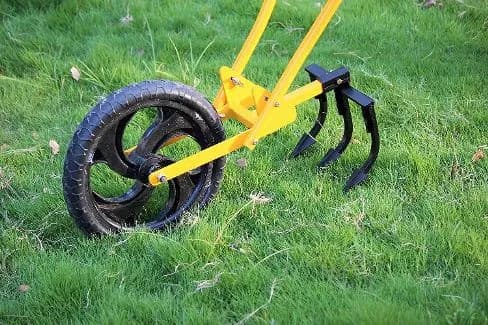 Hectare Wheel Hoe with 7 Weeder + 3 Tooth Cultivator + Furrow Attachment - Image 8