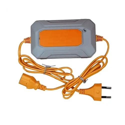 Pad Corp Double Bull Portable Battery Sprayer & Car Washer, Drip Injector 12 Volt x 14 Amp with 10 Meter High Pressure Hose Pipe - Image 8