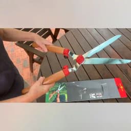 वोल्फ गार्टन हेज कैंची लकड़ी के हैंडल के साथ (HS-W) - हेज ट्रिमिंग, हेज आकार देने और सटीक छंटाई के लिए उपयोगी 4