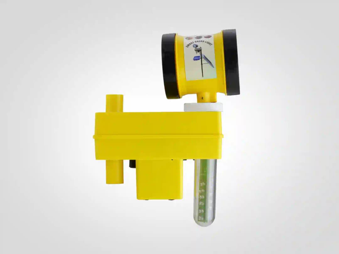 V-SAR Smart Radar Solar Light, 360 Degree Rotating Light With Insect Trap, Waterproof, 15W Panel And Siren Alarm - Image 10