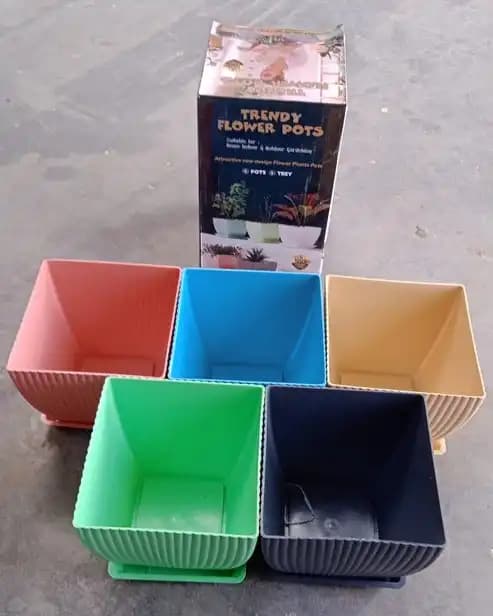 Trendy Flower Pots, Square Plastic with Matching Trays, Planters for Indoor & Outdoor Gardening, Multi-Colour (Set of 5) - Image 8