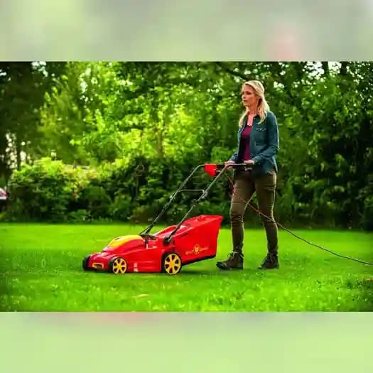 Wolf Garten Electric Push Lawn Mower (A 340 E), 1400w Electric Power, Chassis And Central 6-Step Cutting Height Adjustment From 25-75mm - Image 3