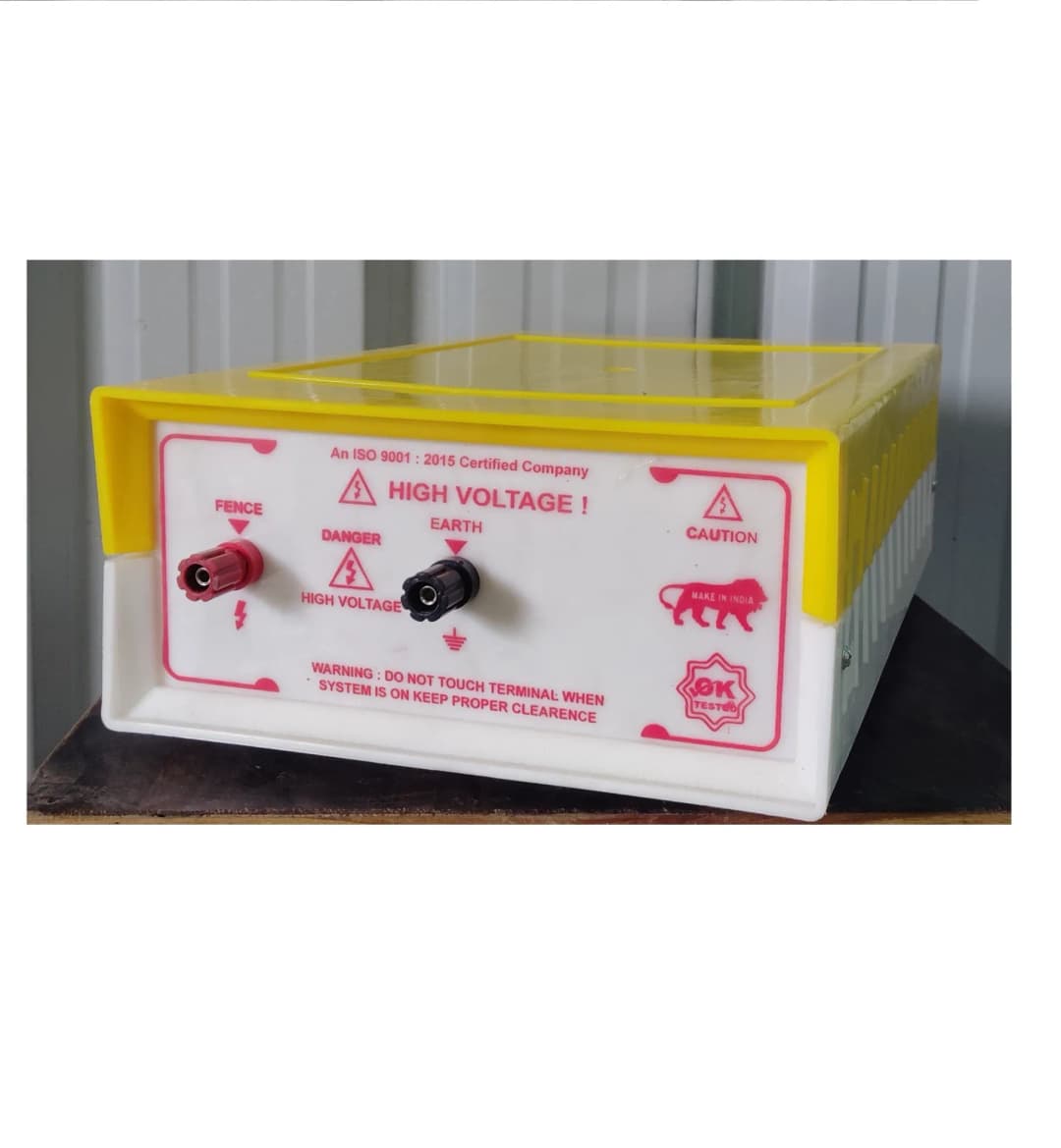 Urja 15 KV Digital Solar Fence Energizer Of Dual Power Mode, Includes A USB Socket For Mobile Charging, Keeps Wild Animals Away From Farms - Image 4