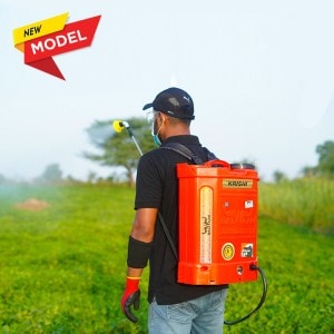 Balwaan BS 22D Double Motor Battery Sprayer, 12 Volt X 12 Amp, Knapsack Sprayer, 20 Litre Tank Capacity, Made In India Spray Pump.