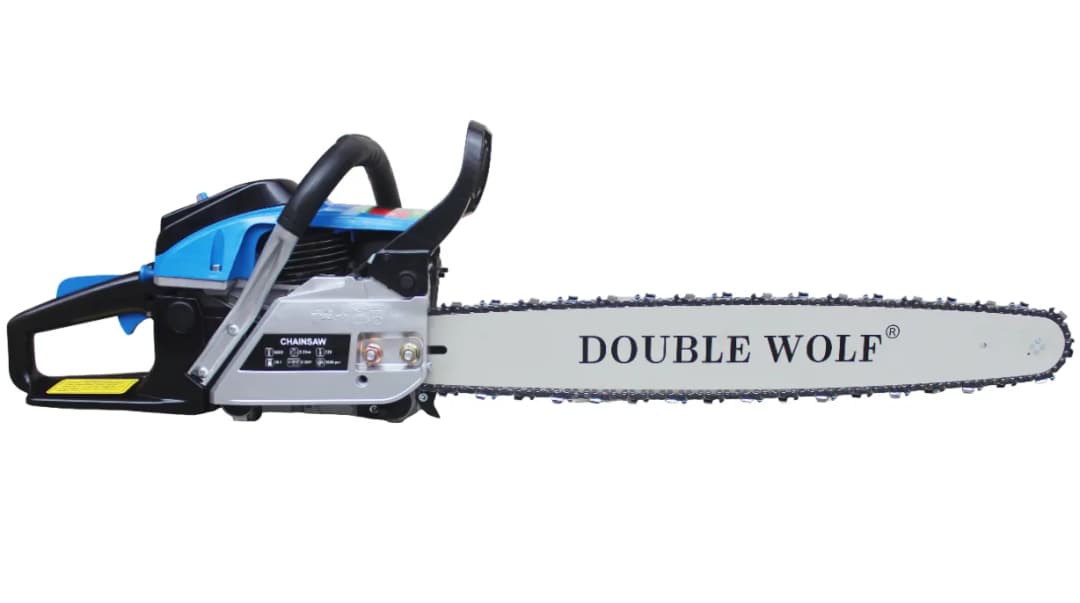 Double Wolf 62CC Heavy Classice Chainsaw, 2-Stroke Petrol Engine, Used In Forestry And Agricultural Work.